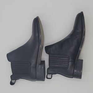 Madewell, women's black booties sz 7 leather